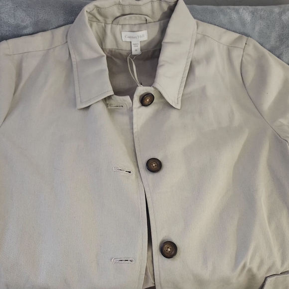 Garnet Hill 100% Organic Cotton Tailored Trench Coat Size: 6 Color: Khaki - Picture 4 of 10